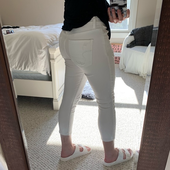 *SOLD* AE distressed cropped jegging - Picture 3 of 9